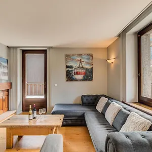 Apartment Apartment President - Alpes Travel - Central Chamonix - Sleeps 12, Chamonix