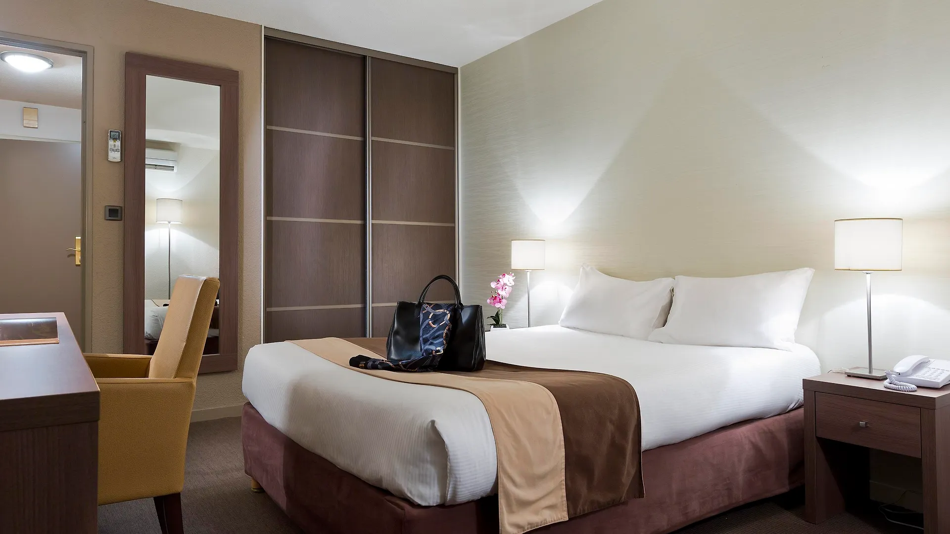**** Aparthotel Residence La Reserve Geneve Ferney Voltaire France