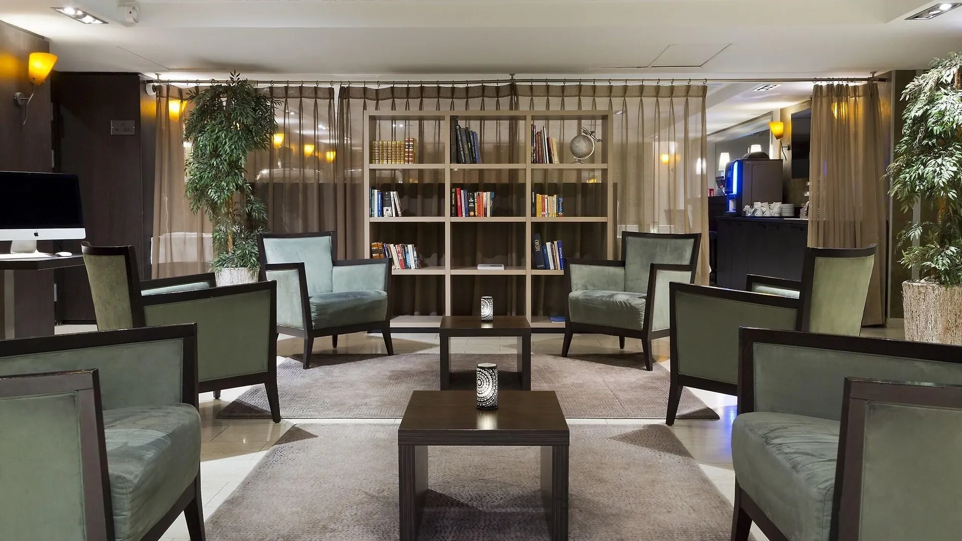 Residence La Reserve Geneve Ferney Voltaire France
